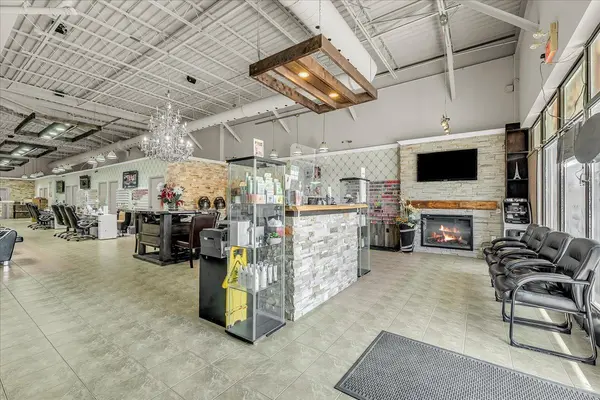 347 Bayfield ST, Barrie, ON L4M 3C3