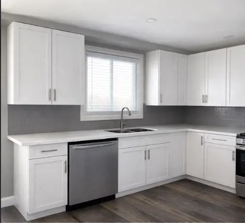 41 Kinzie LN #Main Floor, Barrie, ON L4M 6A2