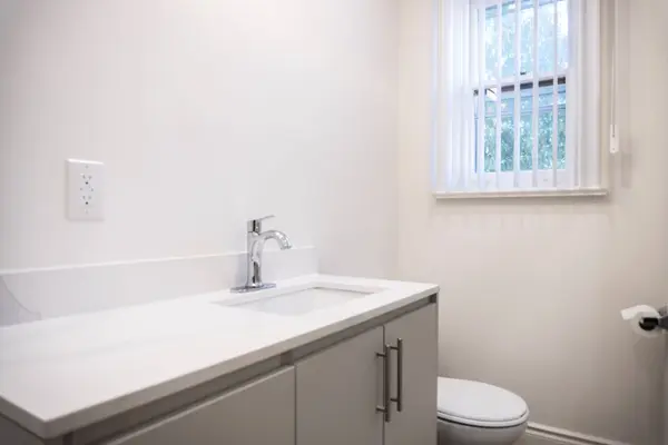 148 Martin Grove RD, Toronto W08, ON M9B 4K9