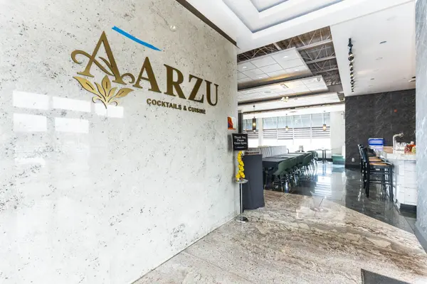 15 Gateway BLVD #102, Brampton, ON L6T 0H4