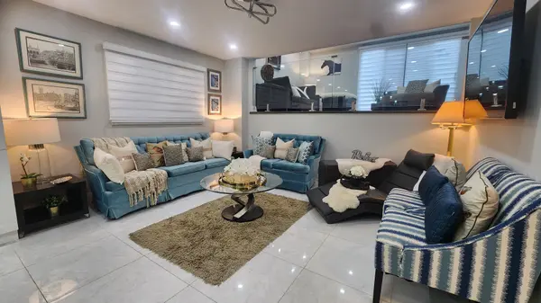 4079 Trapper CRES, Mississauga, ON L5L 3A7