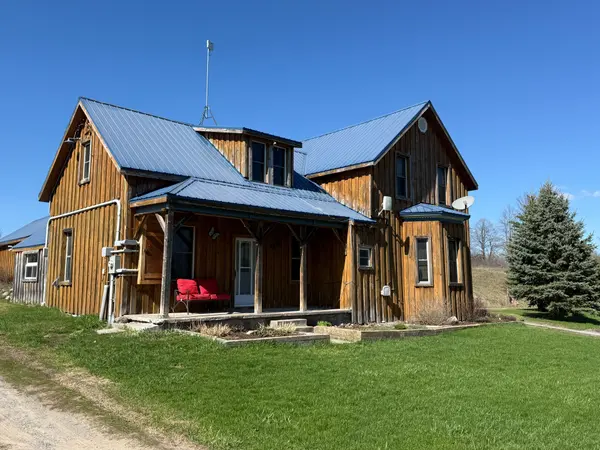 521 Fuller RD, Centre Hastings, ON K0K 3H0