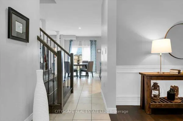 40 Blue Ribbon WAY, Hamilton, ON L0R 1C0