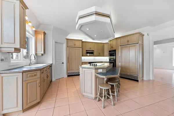 101089 10th Side Road, East Garafraxa, ON L9W 7J9