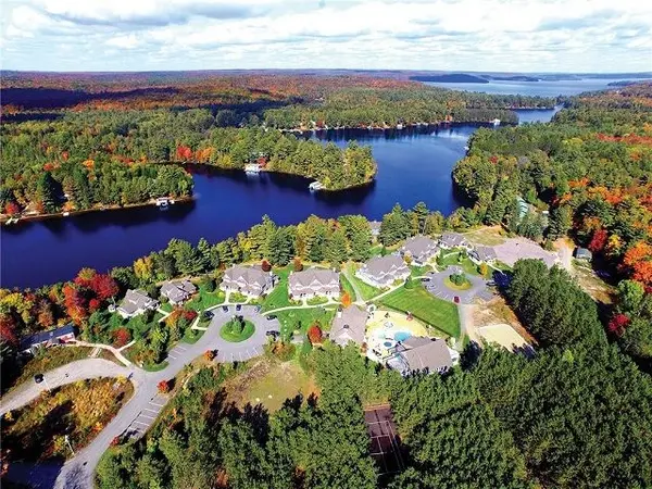1020 BIRCH GLEN RD #12 Intervals, Lake Of Bays, ON P0B 1A0
