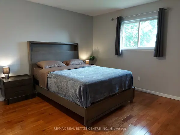 31 Josselyn DR, London South, ON N6E 3V7