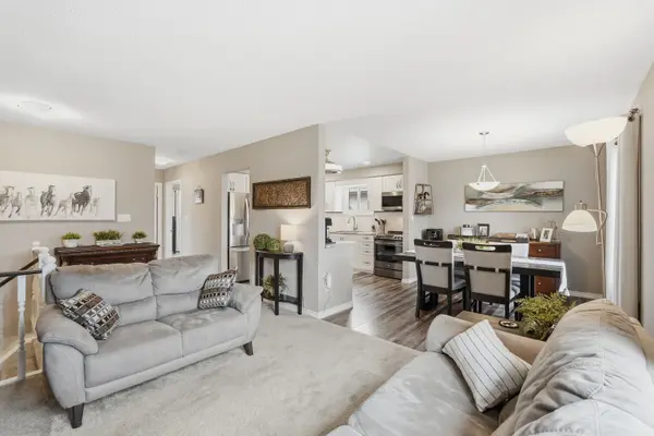 32 Hobart CRES, Brantford, ON N3P 1V6