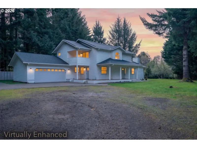 4847 Darlings LOOP, Florence, OR 97439
