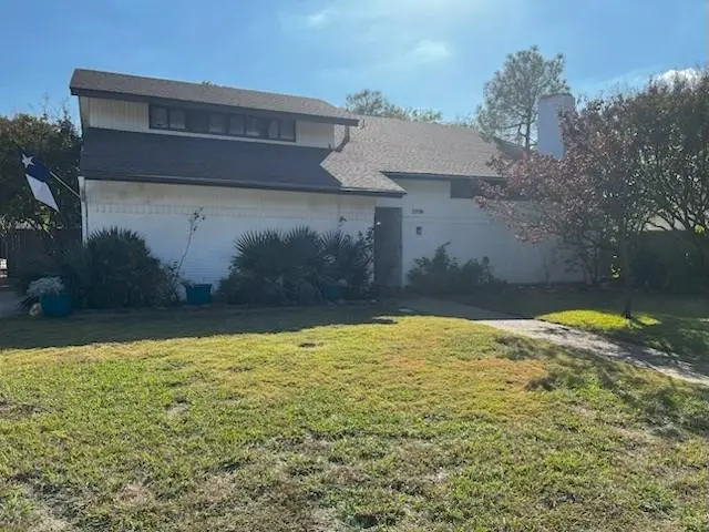 2706 S Surrey Drive, Carrollton, TX 75006
