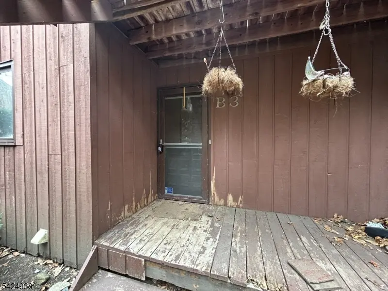 9 Village Way #3, Vernon Twp., NJ 07462