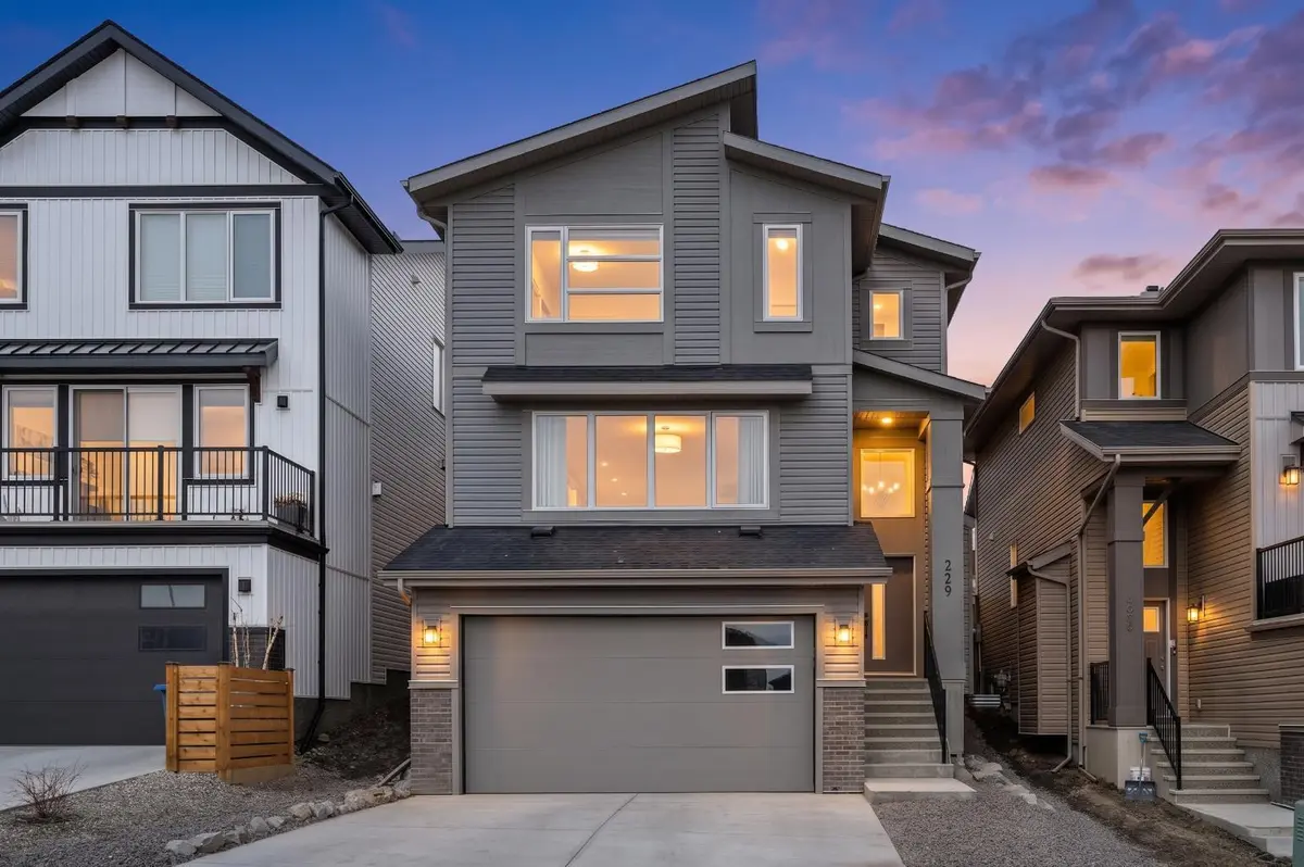 229 Precedence VW, Cochrane, AB T4C 2W8