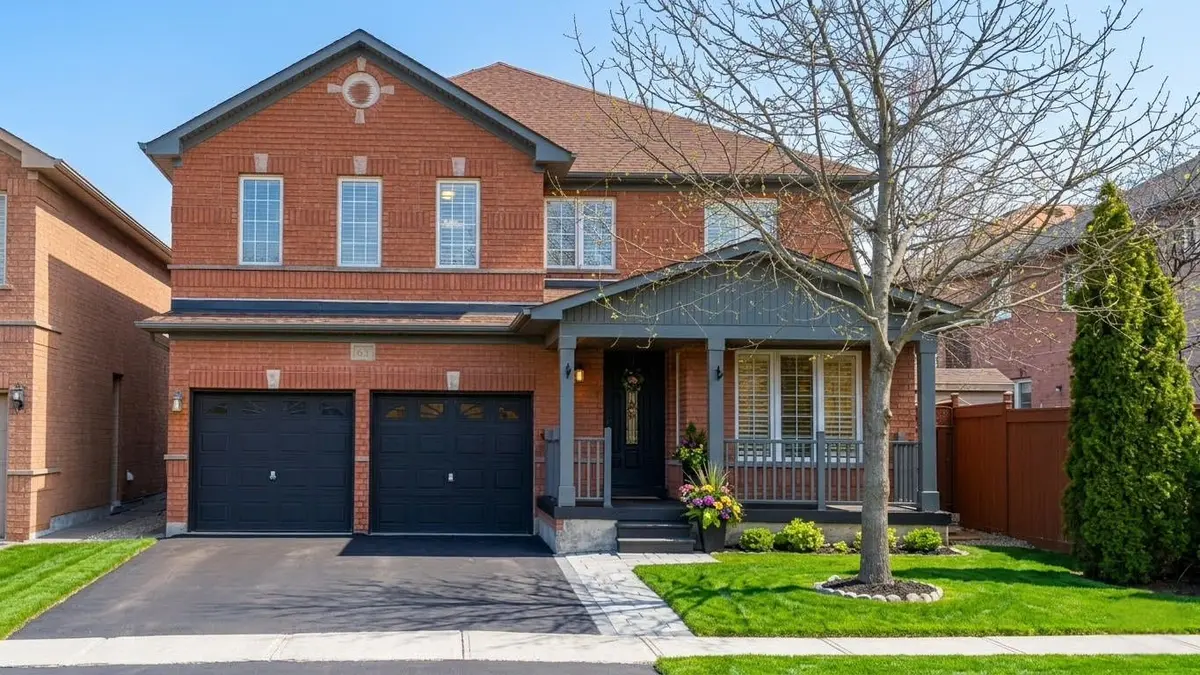 65 Fairhill AVE, Brampton, ON L7A 2E8