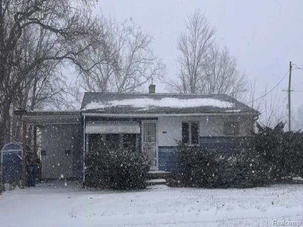 4306 Berger DR, Flint, MI 48504