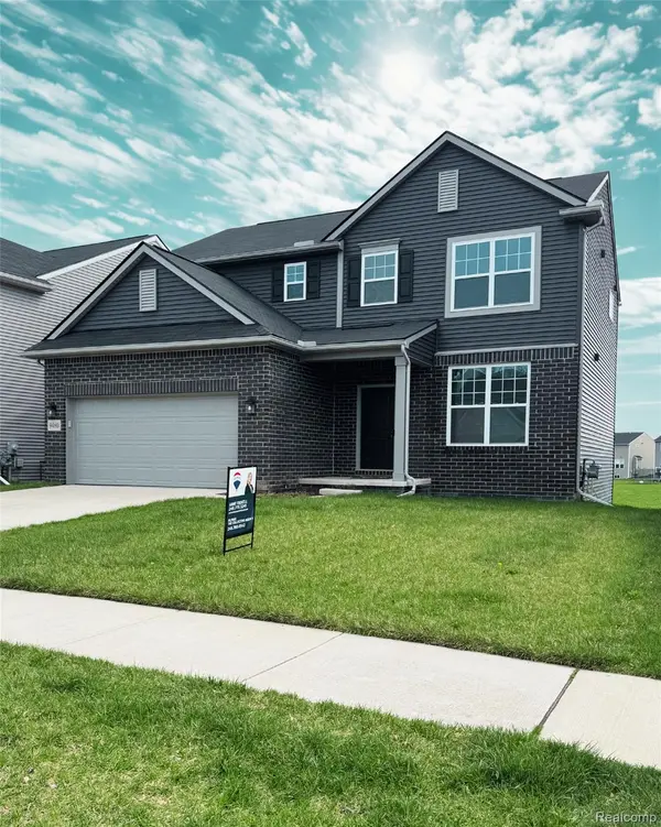 9480 White Tail DR, Ypsilanti Charter Township, MI 48197