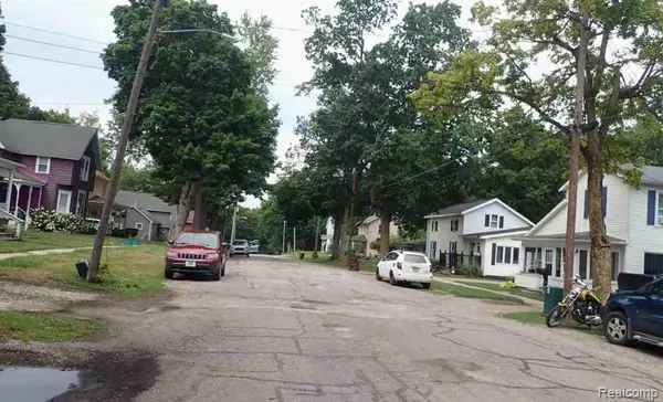 207 N Church ST, Hudson, MI 49247