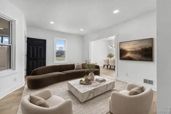 2554 Parker ST, Detroit, MI 48214