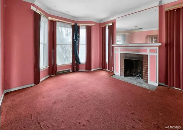 12346 Elmdale ST, Detroit, MI 48213