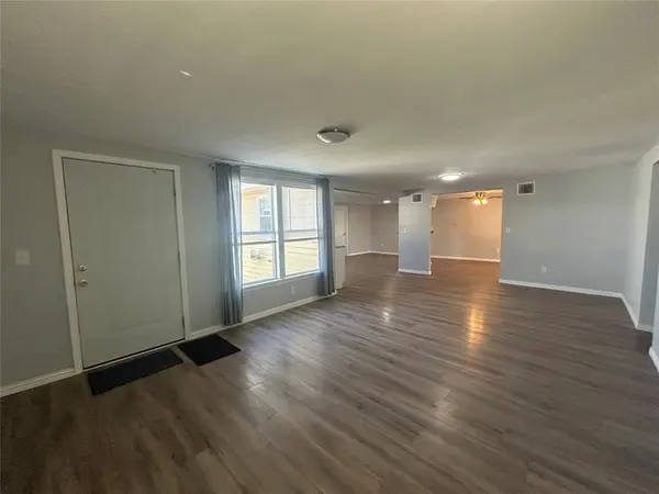 708 Barrow Street, Goldthwaite, TX 76844