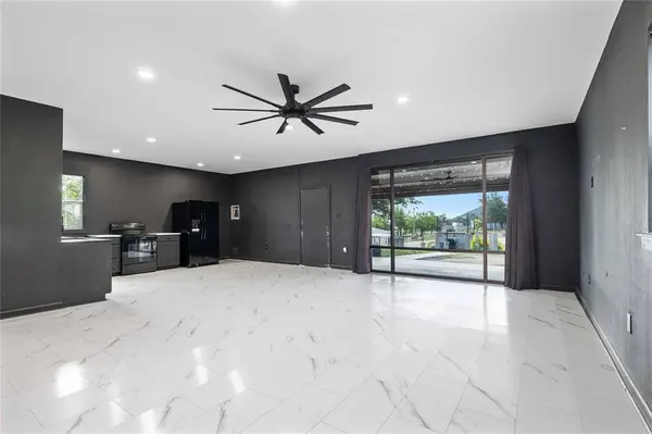 1502 Avenue B, Santa Anna, TX 76878