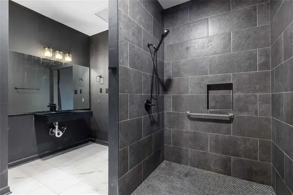 1502 Avenue B, Santa Anna, TX 76878