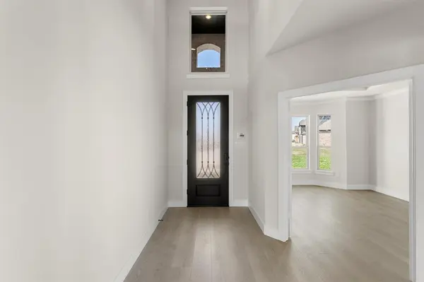 9705 Merlos Drive, Mesquite, TX 75126