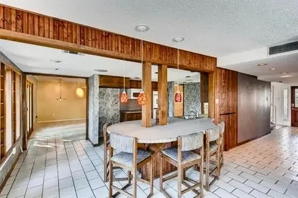 2706 S Surrey Drive, Carrollton, TX 75006