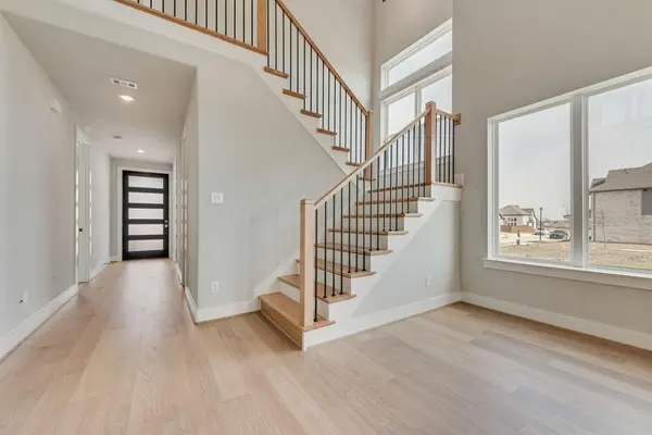 656 Blakelys Way, Fate, TX 75189