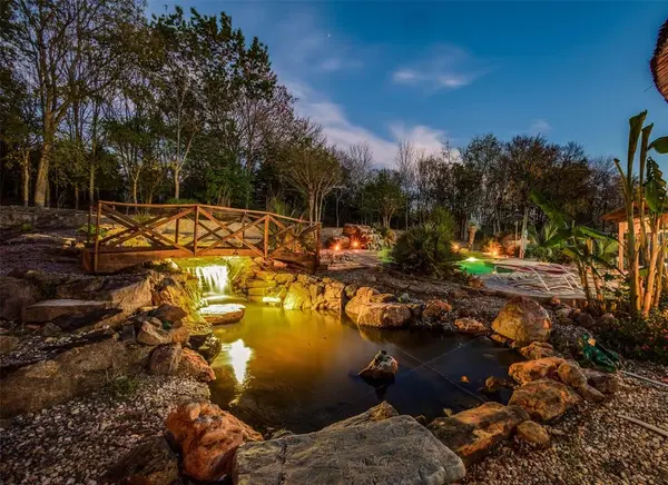 4939 Rose Hill Road, Whitewright, TX 75491