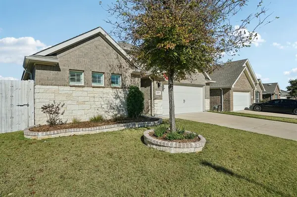 6120 Fall Creek Lane, Fort Worth, TX 76123