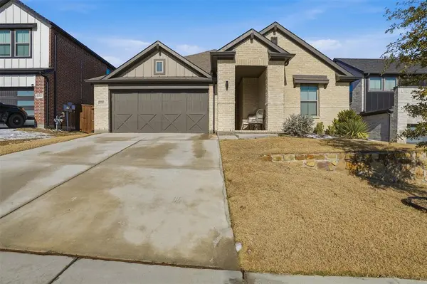 10516 Enchanted Rock Way, Fort Worth, TX 76126