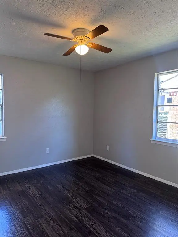 6208 Harmony Lane, Dallas, TX 75241