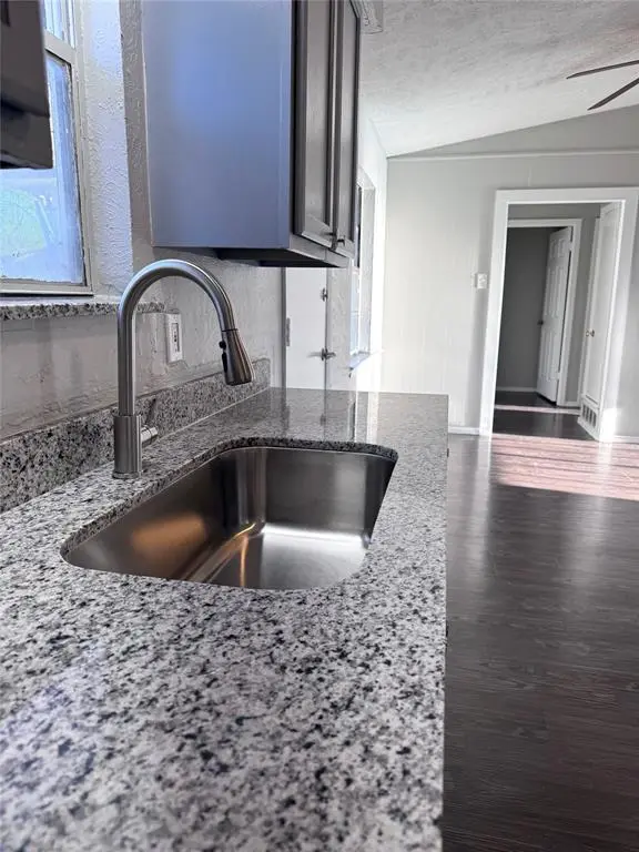 6208 Harmony Lane, Dallas, TX 75241