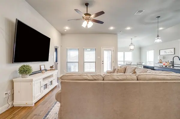 210 Harp Avenue, Godley, TX 76044