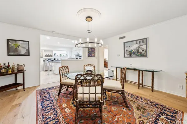 6227 Bandera Avenue #D, Dallas, TX 75225