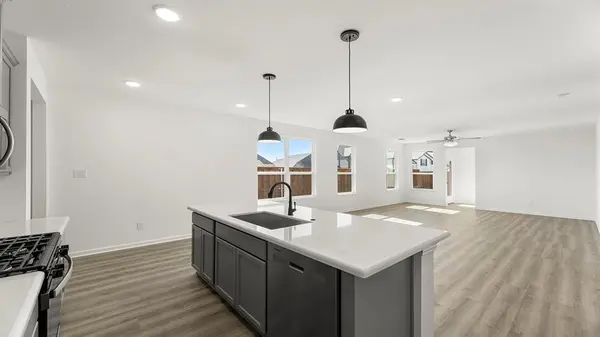 2001 Bayfront Drive, Royse City, TX 75189