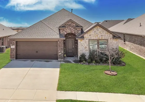 710 Fort Lane, Fate, TX 75189