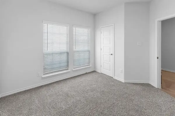 710 Fort Lane, Fate, TX 75189