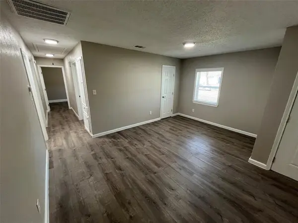 12508 Meadowcrest Lane, Balch Springs, TX 75180