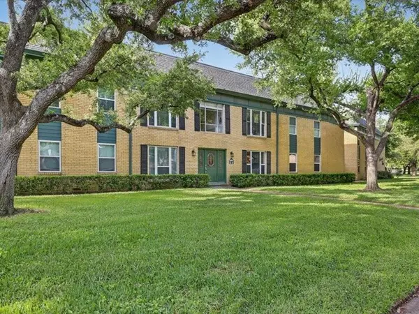 6004 E University Boulevard #131, Dallas, TX 75206
