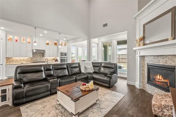 1040 Lone Grove Lane, Prosper, TX 75078