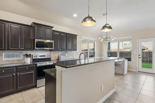 5009 Bluewater Drive, Frisco, TX 75036