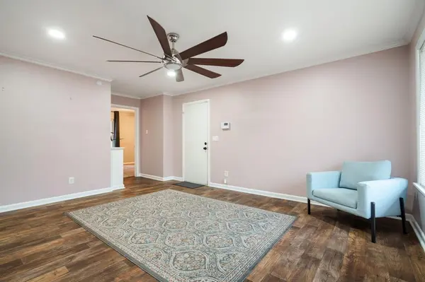 1614 Seevers Avenue, Dallas, TX 75216