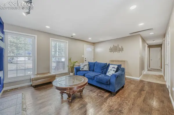 1005 W Browning AVE, Woodland Park, CO 80863