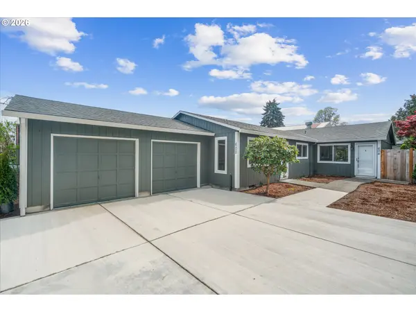 604 S VERMONT ST, Portland, OR 97219