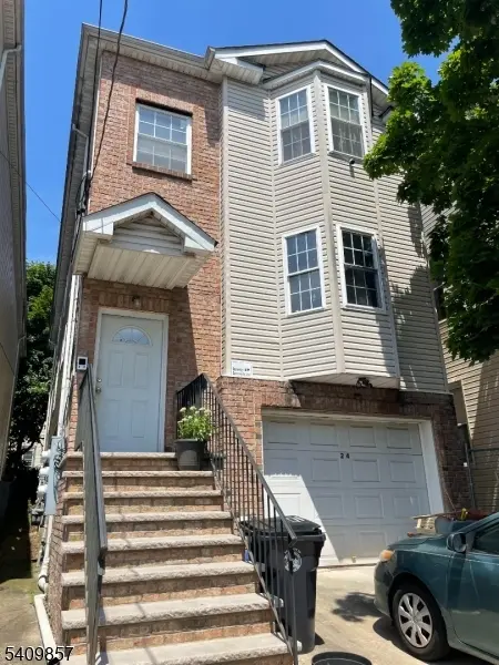 24 N 7Th St, Newark City, NJ 07107