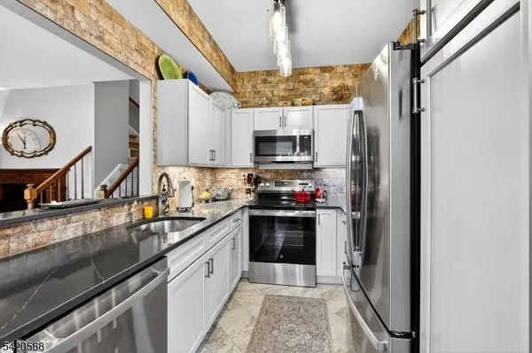 48 Academy Court, Bedminster Twp., NJ 07921