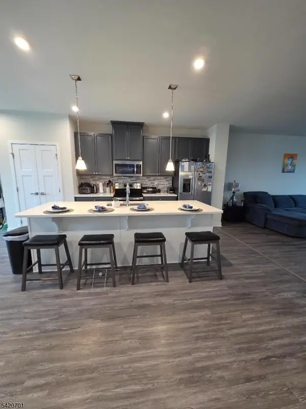 108 Freedom Way, Gloucester Twp., NJ 08081