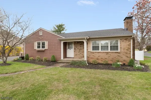 719 Brooklyn Ave, Raritan Boro, NJ 08869