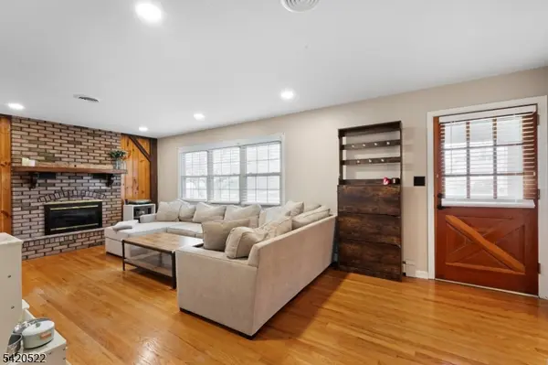 719 Brooklyn Ave, Raritan Boro, NJ 08869