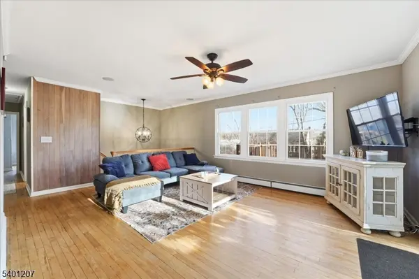 79 Truman Blvd, Oakland Boro, NJ 07436